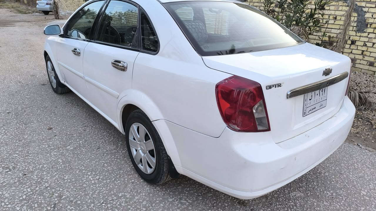 اوبترا 2007 خليجي 
كير ومحرك مكفولات ، تبريد وصدر وكهرباء وتايرات كله مضبوط ، سياره جاهزه ونظيفه مال جناي ، بيه رشات صبغ حزام تقريباً ، المكان بابل ، السعر 63 ، 
***********
