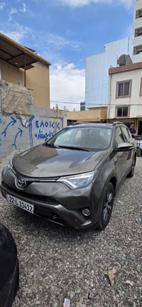 للبيع تويوتا راف فور RAV4 موديل 2018  بـ144 ورقة وبيها مجال  خليجي وكا...
