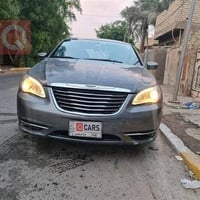 كرايسلر C200 2012 سنوية غير نافذة بأسمي بيهة نواقص بسيطة وجراد قليل حا...