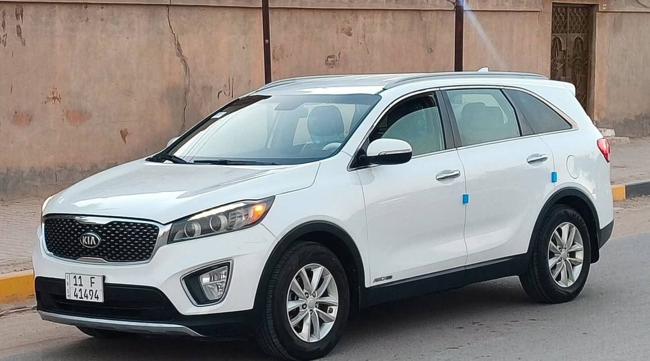 للبيع 
سورنتو 2016 وارد امريكي v6 حادثه تبديل بنيد قطعه اصليه فقط بدون دواخل الباقي كفاله حتى من الشخط
المواصفات 
 محرك 6 سلندر كفاله من الفتح والتبخير والتنقيص 7 راكب فور ويل  سياره بعده على وضع الشركه حداديه كير محرك تبريد تخم تاير جاهزه مابيه اي نقص ماشيه 81 
رقم بغداد بأسمي تحويل مباشر 
العنوان قضاء الشطره 
السعر 180
***********
