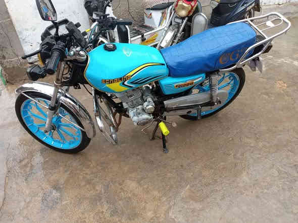 ماطور ايراني للبيع مسجل موديل 18محدث24 كامل للبيع سعر مليون وبي مجال ***********
