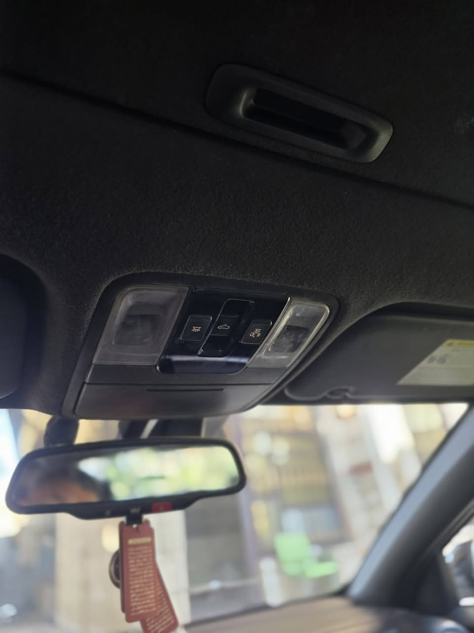 السلام عليكم فورتي موديلGT 2023لاين معروفه مواصفات GT مثبت سرعه قياده ذاتيه نقطه عمياء السياره لون مشمشي مميز السياره مكفوله داخله من امريكا مياه امطار *********** /*********** لاستفسار الاتصال غير متواجد ع الفيس
