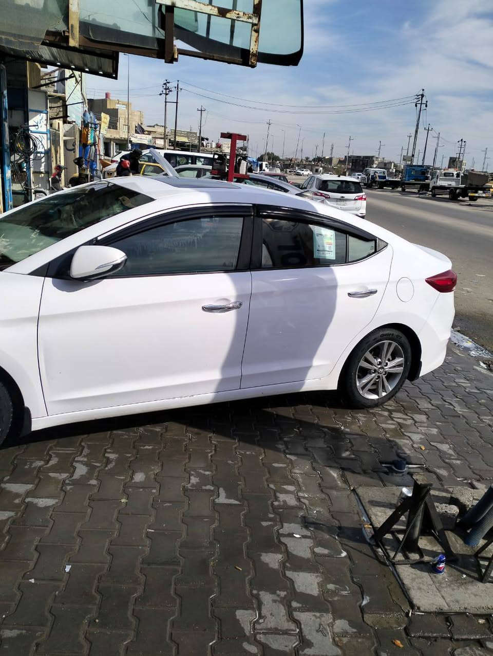 السلام وعليكم النترا للبيع مديل 18خليجي مكفوله بيها بس بنيد مبدل رقم بصره السعر 135 وبيها مجال خوان انه مكلف بالنشر الشراي يخابر راعيها ***********
