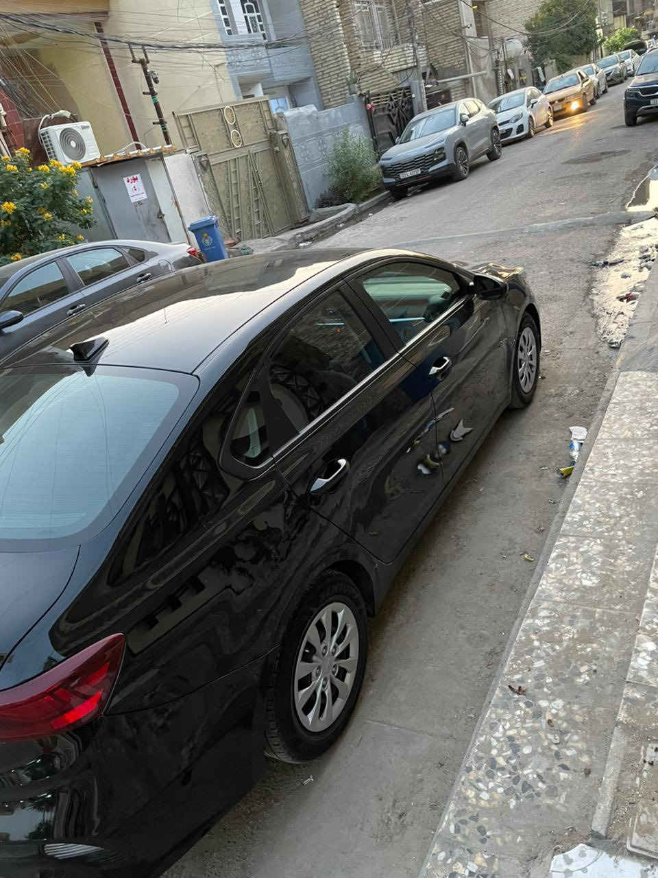 السلام عليكم فورتي 2023 لون اسود وارد امريكي سياره حادثه جاملغ وبنيد وجاملغ خلفي بارد بدون دواخل  ايرباك استيرن  طاك فقط ماشيه 66 الف رقم السياره بغداد  مكان السياره بغداد الحريه الدور الرقم للتواصل *********** 
السعر 145 وبيه مجال
