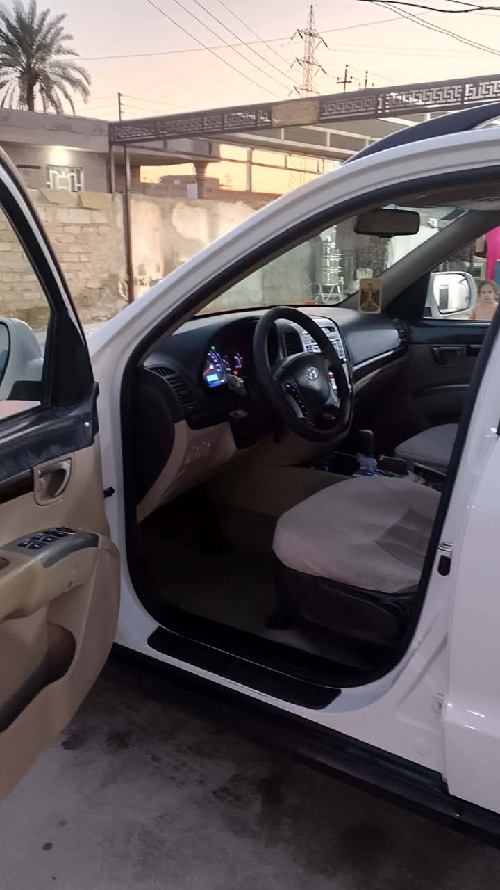 السلام عليكم مكلف بل نشر سنتافي موديل 2012 كير ومحرك وكهربائيات شرط مكفولة كفالة عامه بدون اي صبغ او ضرر رقم صلاح الدين اجنبي شرط التحويل محرك سته المرغوب سياره مال جناي تخم تاير جديد سعر 170قفل نعتذر عن المراوس او التقصيط الاتصال على الرقم *********** بي واتساب
