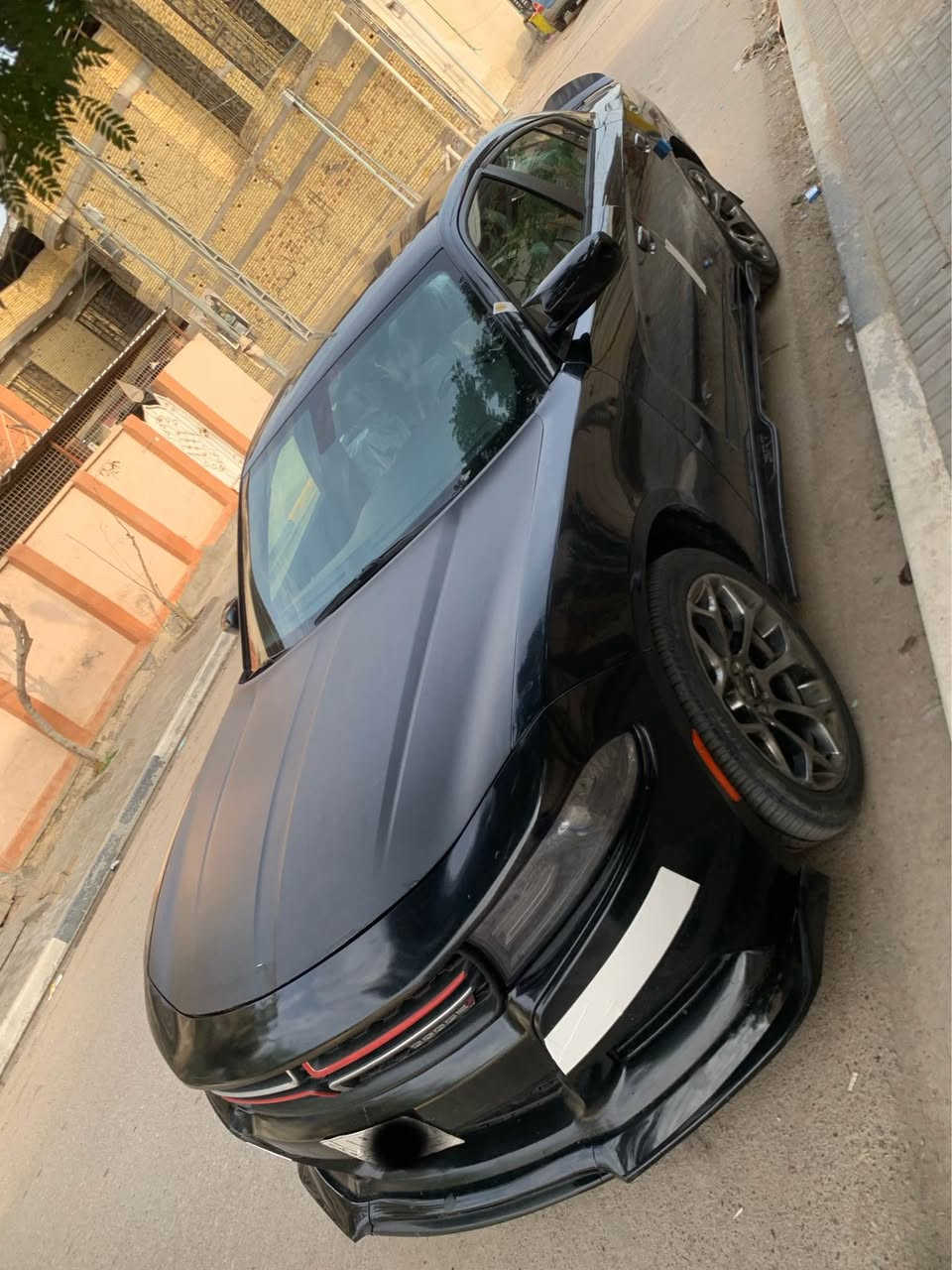 جارجر 2016 اصل بوليسي 5700 بيع مستعجل سياره جاهزه حادثها يمك بالصور افتح الصور وشوف بيها 3 قطع صبغ وبيها بارد باب خلفي شاصي بي تصليح خفيف كدامك الصور اللغد مامتاثر قوي كلش الظربه يمه صايره السعر 143$ وجيك السوك وبخدمتك اذا غاليه دور تحصل ارخص رقم بصره تحويل مباشر حداده خلفي امامي كلها جديده تخم تاير استفسار *********** البصرة, العراق
