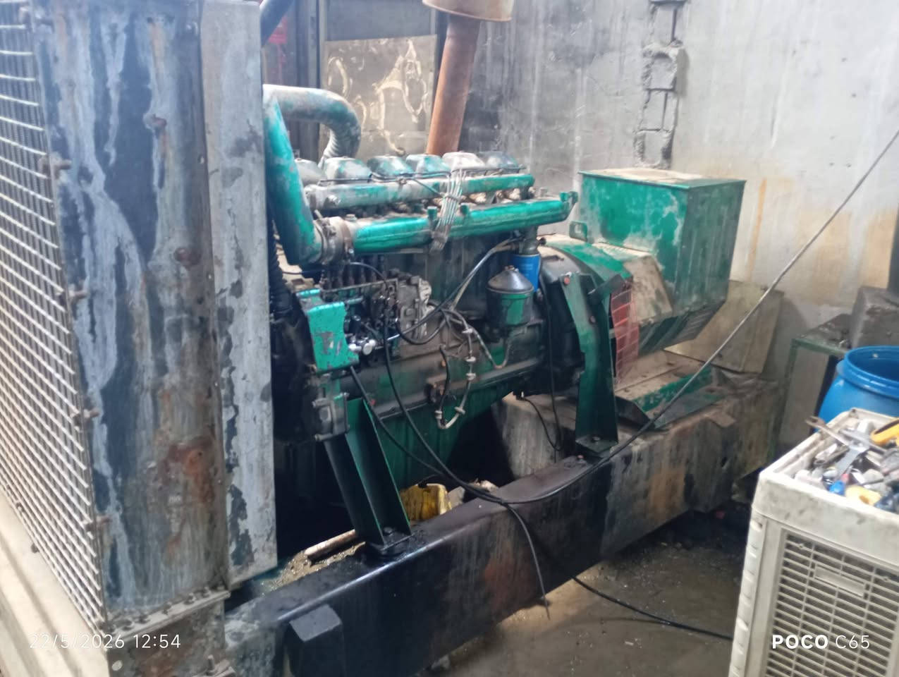 اسكانيه ds للبيع 200كيفي بسعر مناسب مكلف بنشر للستفسار الاتصال ***********مكان بغداد
