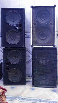 سماعات ايطالية • ١٥انش • ميسان