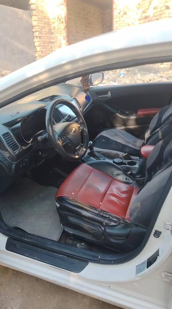 السلام عليكم
كيا سيراتو موديل 14 خليجي
بيها مكانات صبغ
مكينه 1600
هزه جديده سنويه جديده
للستفسار اتصل على الرقم *********** مامتواجد على الفيس مكلف بالنشر مكان بابل سياحي
