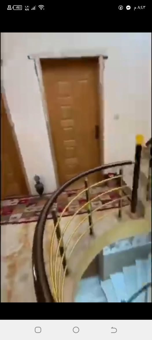 بيت ركن منطقة الداودية شارع 12مقابل مدرسة التقوى غيرمتواجد على الفيس بوك***********البيروتي
