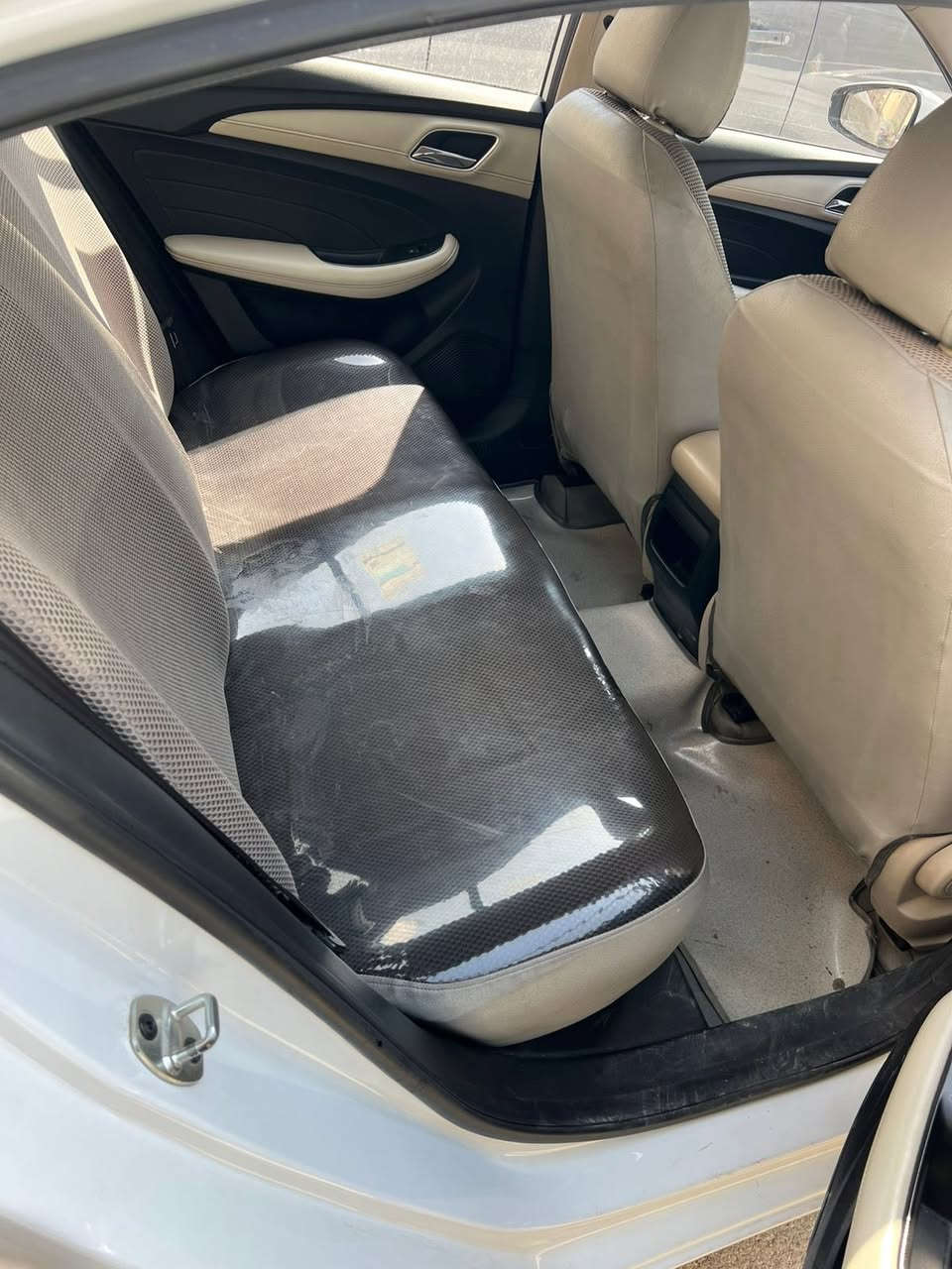🚗 MG 5 موديل 2024 للبيع

✅ موديل: 2024
✅ المحرك: 1.5 لتر (تنفس طبيعي)
✅ ناقل الحركة: أوتوماتيك
✅ الممشى: 85,000 كم
✅ رقم بغداد إنكليزي

المواصفات:

* تحكم كامل من المقود (ستيرن)
* وضعيات قيادة متعددة
* منظومة غاز مركبة
* مكفولة
* السيارة خالية من الصبغ والحوادث
* اقتصادية بالوقود ومناسبة للاستخدام اليومي

📍الموقع: بغداد

📞 للاستفسار والاتصال:
***********

📩لمعرفه السعر اكتب تم يوصلك خاص
