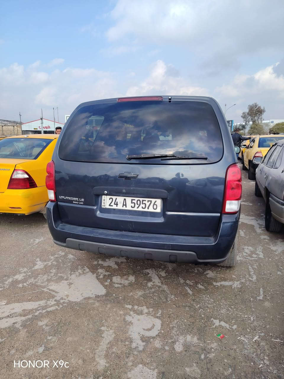 السلام عليكم للبيع شفروليت بلاندر موديل 2008 كير مكينة حاوية جدد كهربائيات كلها شغالة رقم دهوك الجديد تحويل ثاني يوم  7 راكب سعر 85 ورقة وبيها مجال مكانه صلاح الدين قضاء طوزخورماتو اخوان انا مكلف بالنشر كلشي ما اعرف اتصل ع رقم ‭***********
