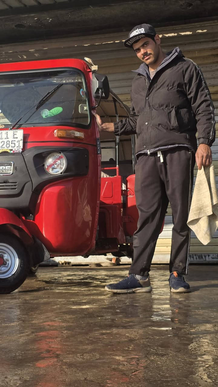 22رقم انكليزي
تحويل ثاني يوم 
بغداد شارع الجزيره مقابيل بوب الشام
***********
