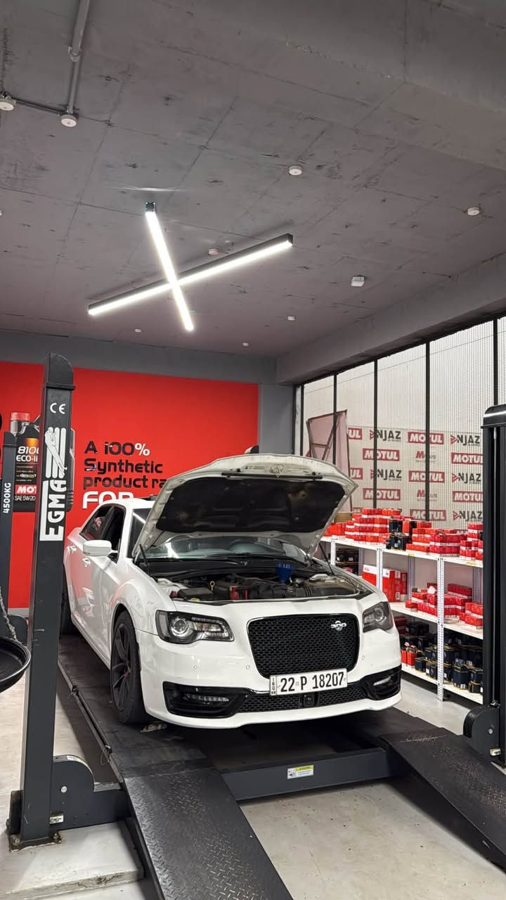 لبيع 
أوباما -v8 SRT 6400 موديل 2023
فول فول مواصفات
سيارة جديدة جدا ماشية 25 الف ميل
Chrysler SRT 300C LASTCALL
المواصفات
حجم المحرك : 6.4HEMI
رادار امامي
حساسات اماميه
حساسات خلفية
لايتات @ماطور متحرك مع الستيرن
رادارات جانبية
اشاير مري
قطه عمياء
بانوراما
مقاعد جلد مطرزه بعلامة 300C
مقاعد تحكم كهرباء + تدفئه وتبريد ستيرن كهرباء + تدفئه وتبريد
دواخل كاربون الياف بلادي
دشبول خياط مو بلاستك
بطاين البوب كنتارة بلادي مو جلد
كلاصات تدفئه وتبريد
مقاعد خلفيه تدفئه
تحكم في السكليتر والبريك كهربائي
انظمه قيادة
ستم صوت هارمن كاردن بلادي
عجوج برمبو بلادي
حادث السيارة / فقط بنيد وجاملغ
سعر 270قفللل
العنوان بصره 
الرقم ***********
