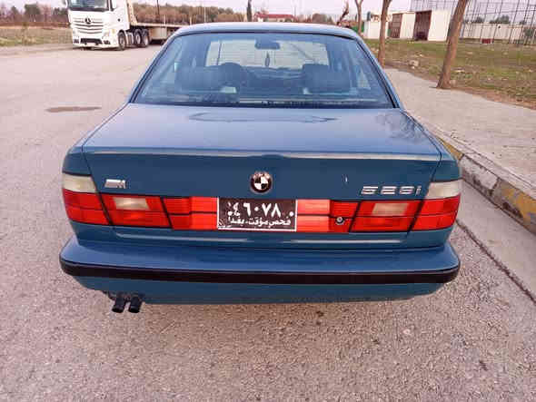 بە ناوی  خوای  گە ورە و مهرە بان

بیئێم   525   ئۆتۆماتیک  تە برید سڵایت

مە کینە  سە قە ڕ  نمونە ی  بازاڕ

ئاڕم  پلاسیک  سلێمانی  بە شە رتی

ئە وە لیات و  غە رامە ودایرە ی  مرور

گێڕو مە کینە و  کارە بای  بە شە رتی 10 فیتە ر

لێدراوی  هیچ  پێوە نییە  پێش و  پشتی کە پسە

کامل گێچو  برێک و  تە برید و  گە رمی ئیشە کات

4 تایە وویلی  لۆک  لۆکی  لە ژێرایە  ماڵی دۆستە

پێش و  پشتی  تازە  داگیراوە  1 تە قە و  2گڵا ببڕە

بە رگە سە قفوو بە رە دە رگاو بە رگە کوشنی تێگیراوە

زۆرجای زوو بە قوە توو تندو تۆڵ و  بێکێشە یە

بای  40  گڵاو  مە جال   ***********  سلێمانی
