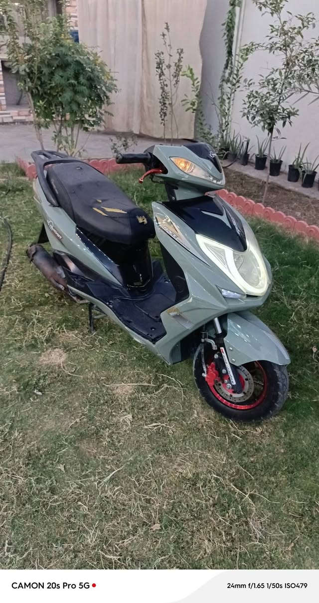 السلام عليكم
دراجه سكنس 
دراجه فوووول نضافه
مال جناي 
معدل بلمشي فول 
ما عايزه اي شي 
من سلف من هندر  من اشاير من كلوبات من كلشي
مكاني كربلاء طويريج 
مستعجل على بيعهه محتاج فلوس 
السعر 390وبيه مجال
رقم ***********
موجود خاص
