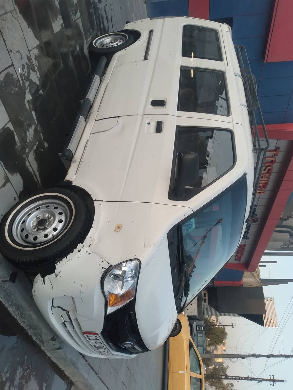 ليفان للبيع مصفره من الغرامات والهيئة تبريد شغاله موديل ١٤ رقمي ***********الكراده المسبح  السعر ٣٣$
