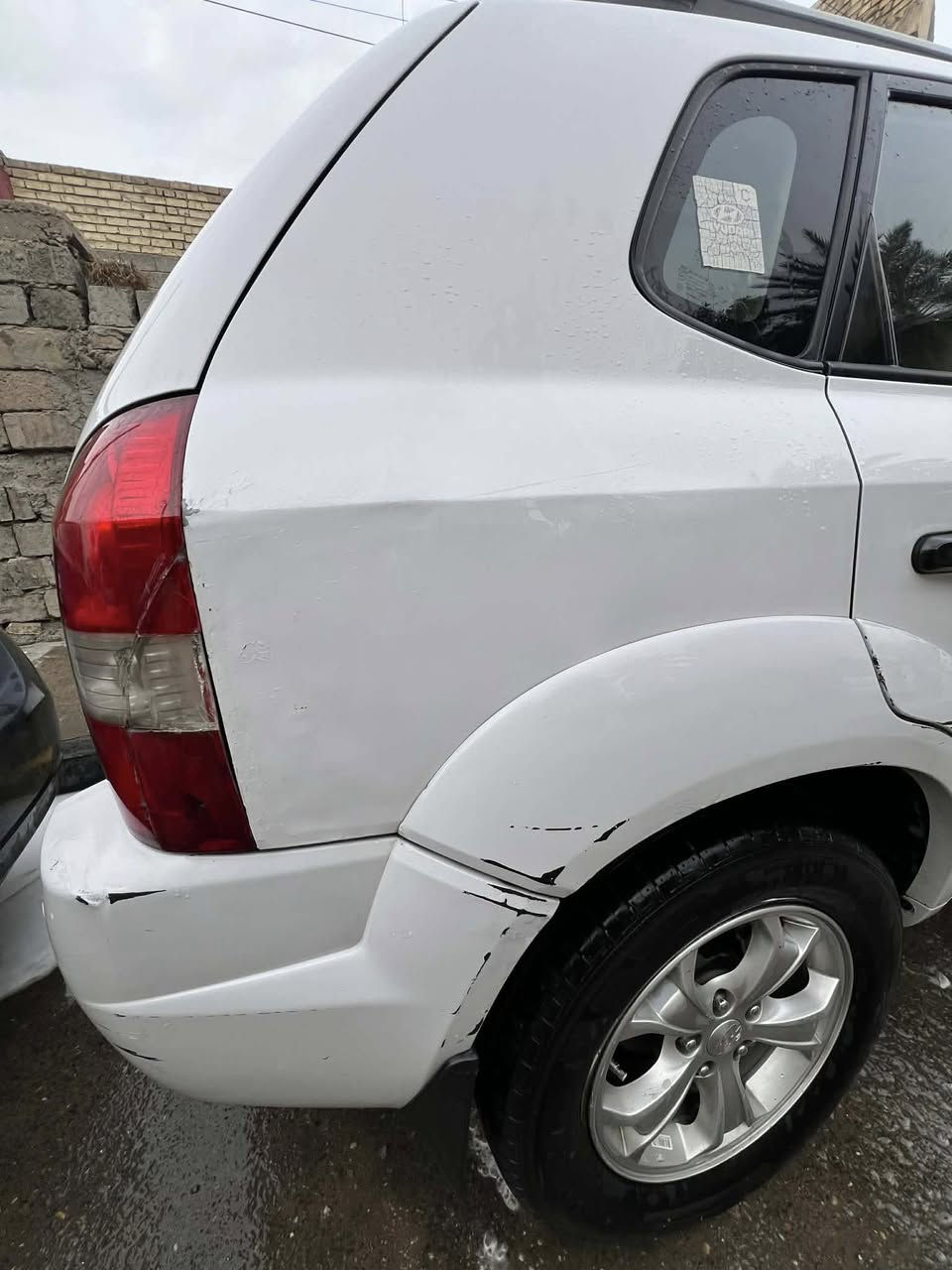 السلام عليكم للبيع توسان ٢٠١٠ سياره حلوه سعر ١٢٥ وبيه مجال مكاني بغداد حي الجهاد 
***********
