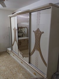 غرفه النوم للبيع 10 قطع الغرفه رادلهه ملحضات بصيطه الشراي يتصل  078388...