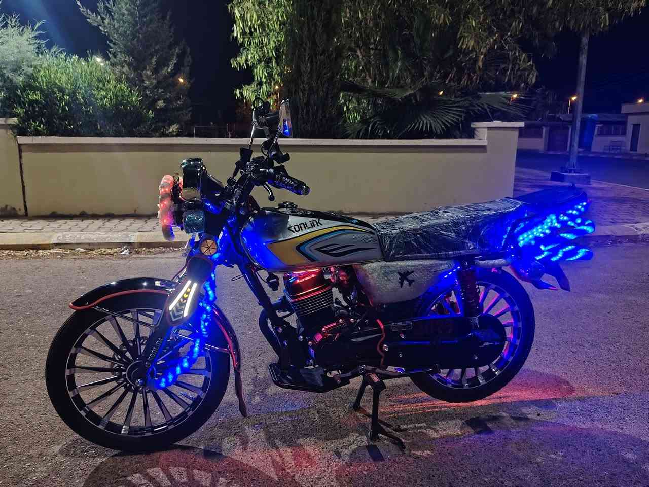 اعاده نشر

بسبب الوعود الكاذبه دراجه 2025للبيع محرك 200 زنجيل جديده بلاديه مجمبزه عل اخر حبه سعر 950قفل قفل قفل


**إذا كنت صاحب هذا الإعلان وتريد حذفه لأي سبب، رجاءا أرسل رسالة إلى الدعم الفني**