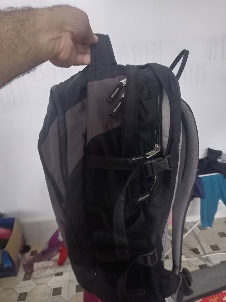 Deuterالالماني
السعر 45الف
متوفر توصيل


**إذا كنت صاحب هذا الإعلان وتريد حذفه لأي سبب، رجاءا أرسل رسالة إلى الدعم الفني**