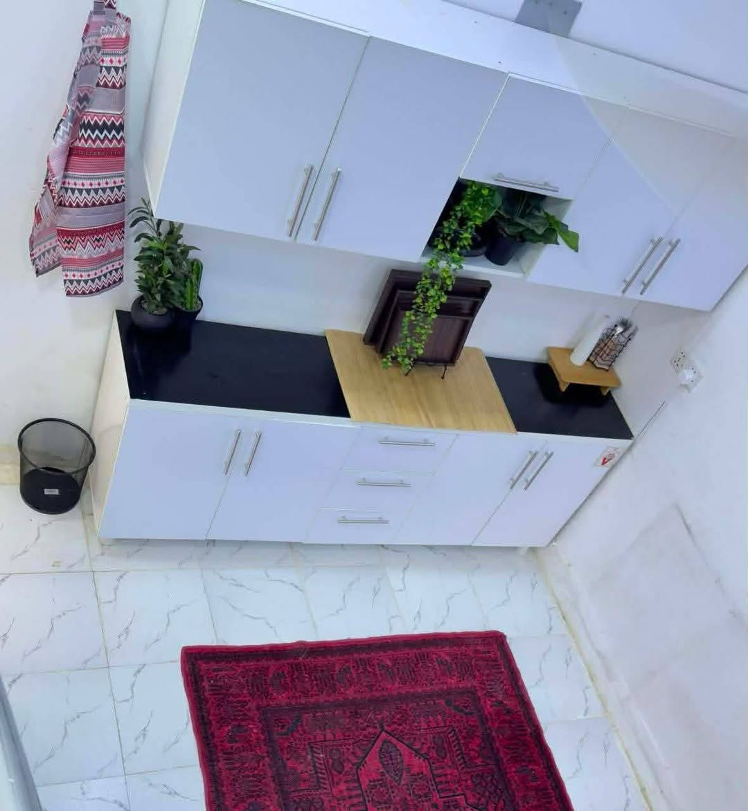 من داخل بيت الزبون
كاونتر مترين سنك متر وعشرين كامل 3قطع 
خشب تركي  الحجز والاستفسار دايركت 📞


**إذا كنت صاحب هذا الإعلان وتريد حذفه لأي سبب، رجاءا أرسل رسالة إلى الدعم الفني**