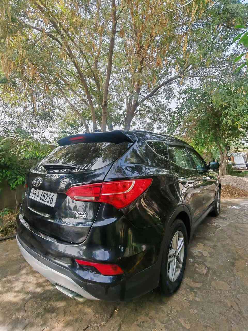 السلام عليكم سنتافي موديل 2018 امريكي حادثه جاملغ امامي و جاملغ خلفي اثنينهن جهة الصدر محرك 4 سلندر سياره نظيفه جديده بمعنى الكلمة بأسمي رقم دولي وهزه جديده 
فول مواصفات ما عدا الفتحه .. السعر 134 وبيه مجال للشراي ...
للأستفسار اكثر الأتصال على الرقم 
***********
