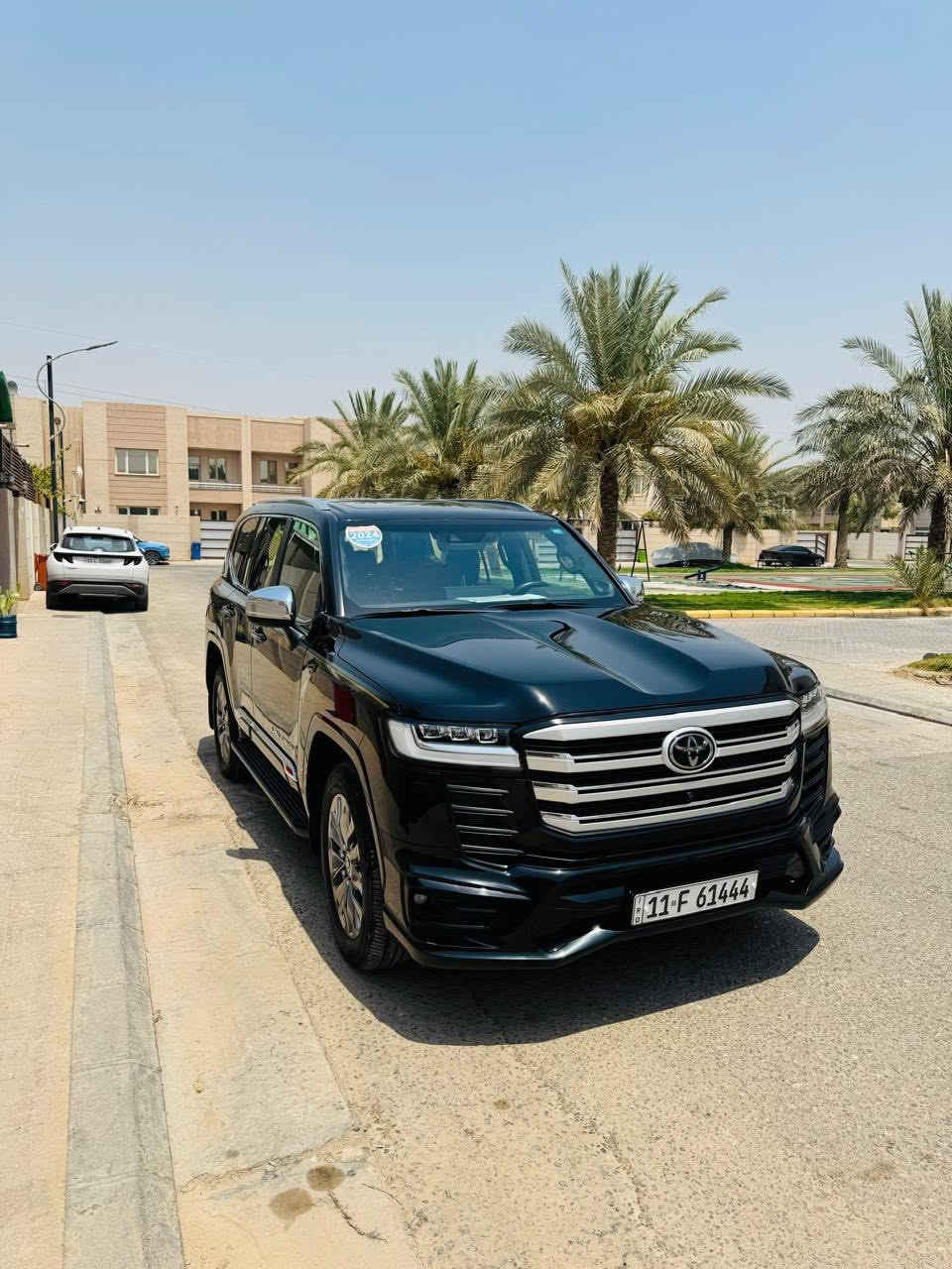 لاندكروز 2024 VXR اعلى فئه
توين تيربو
ماشيه 40 الف وقابل للزياده 
مغلفه PPF ضمان عشر سنوات
بريم اصل
مكفوله كفاله عامه 
رقم بغداد مميز
مسجله بشركه SAS
للأستفسار : ***********

