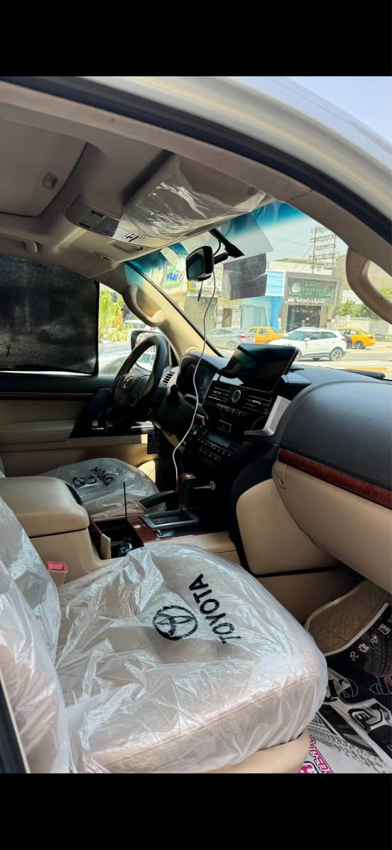 لاندكروز 2013 بريمي ماشيه 148
مكينه 6 
مكاني ديوانيه مركز 
بيهه بارد قليل  واضح بالسونار والباقي كفاله 
گير ومكينه كفاله 
السياره بأسمي رقم انگليزي 
السعر 348 
للاستفسار الاتصال على الرقم 
*********** ديوانية, القادسية
