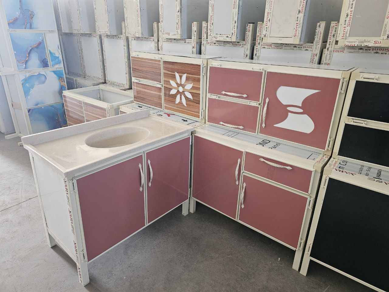 كاونتر ارضي وملحق متر    مع  سنك متر  مرمر بغداد, العراق


**إذا كنت صاحب هذا الإعلان وتريد حذفه لأي سبب، رجاءا أرسل رسالة إلى الدعم الفني**