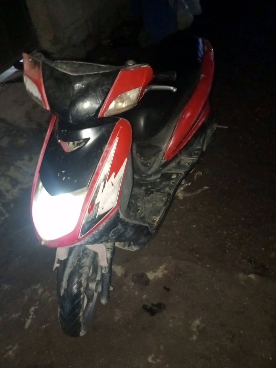 سلام عليكم دراجه للبيع دراجه سكنس نثيه دراجه مجفته كلوب ناصي اصفر عالي ثلجي دراجه خير ن الله مرتبه بس يرادلها كفرات شلعا مالتها مو قويه السعر 250قفل العنوان بغداد الاعضميه سبع بكار الرقم الاستفسار ***********
