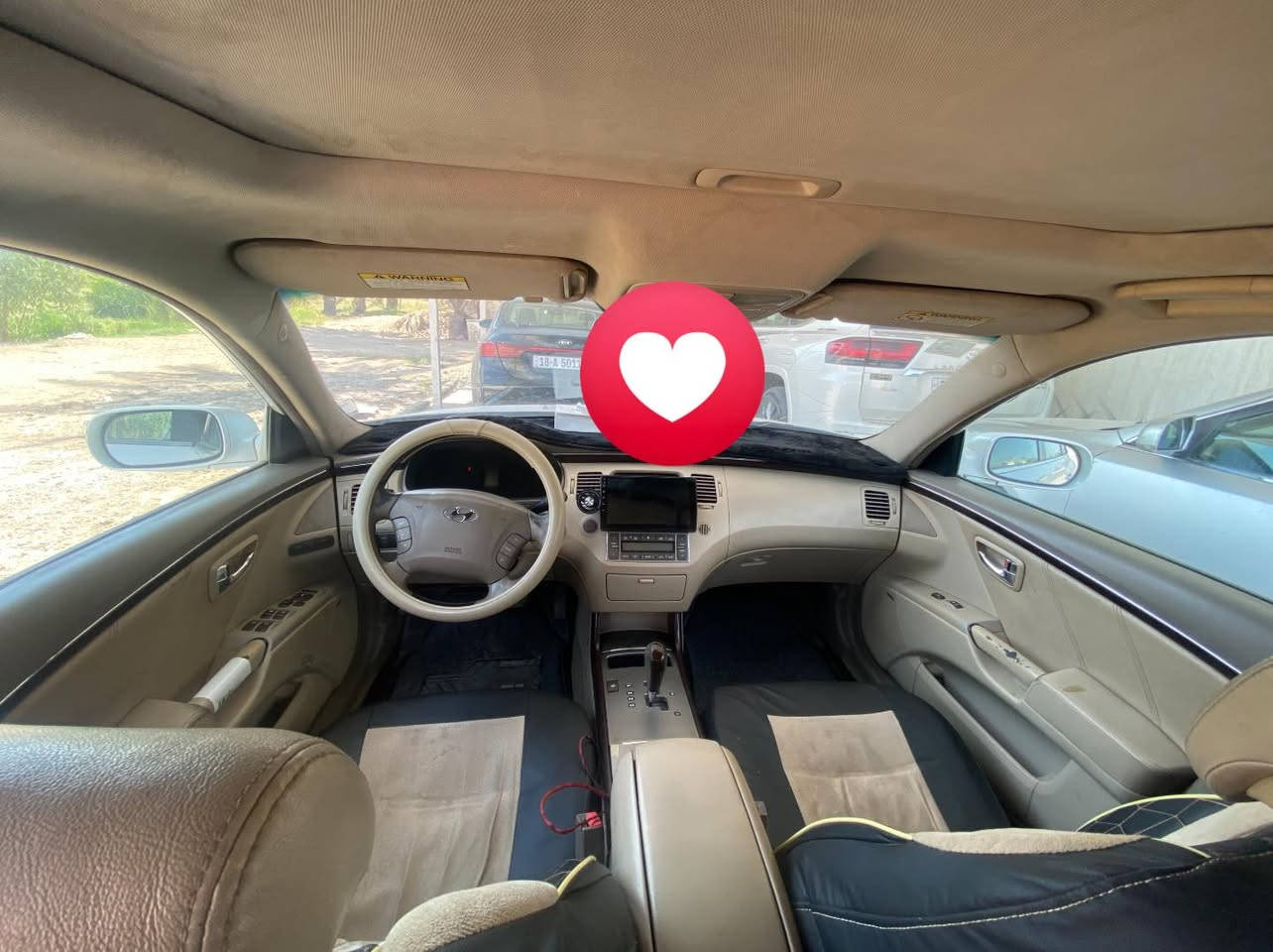 السلام عليكم                                     🔻هونداي أزيرا للبيع
موديل 2009 شركة الكاصد محرك 3300

بسمي سنويه لغاية 2028

بيها قطعة صبغ وحده (جاملغ) بدون داخل

فول مواصفات

عداد ليزري 

سماعات انفنتي 

خزن ميموري

فتحه 

تبريد قطعتين

تشغيل عن بعد 

تبريد ثلج 

السعر 105 وبيها مجال اتصل وبخدمتك

عنواني بابل الهاشميه

***********

