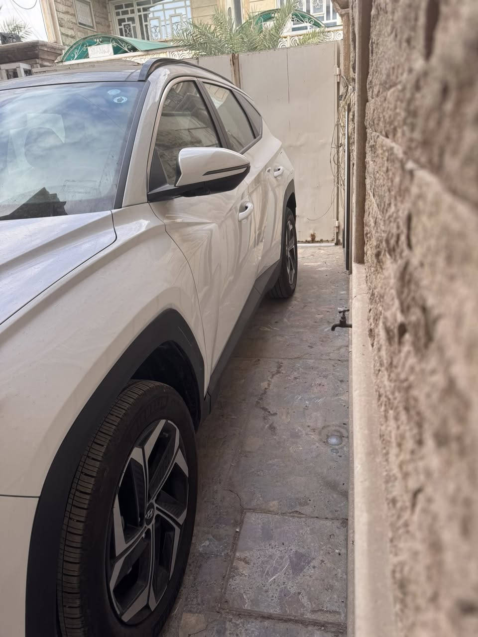 سلام عليكم 
توسان 2024 امريكي 
ماشية 6000 هايبرد 
بانوراما رادارات امامي خلفي 
تادفئه كشنات 
بانوراما 
فول مواصفات 
موقعها بغداد 
مرقم بغداد كامل 
حادث بدون ايرباك 
السعر مناسب ان شاء الله 
للاستفسار ***********
