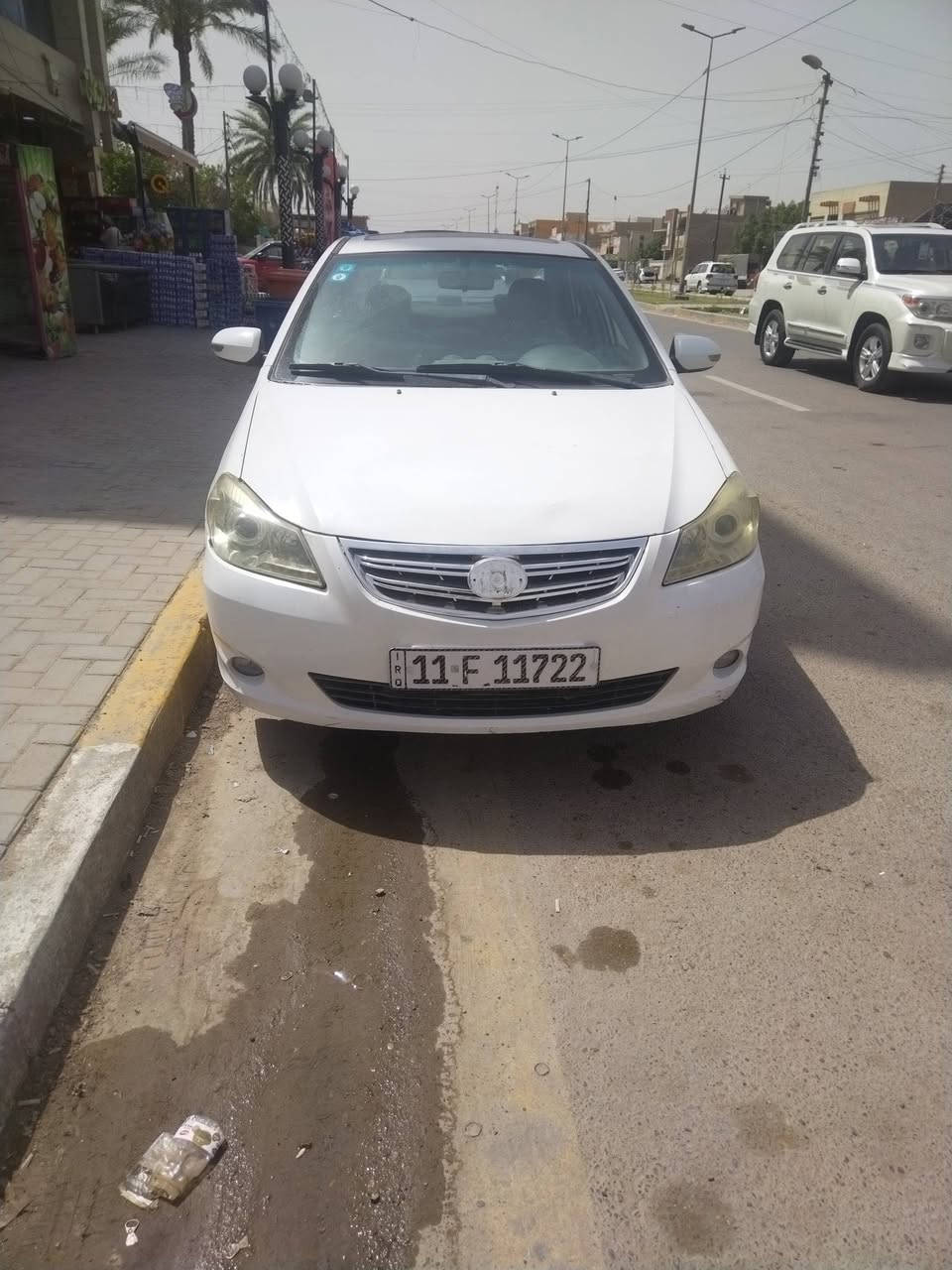 سلام عليكم بي واي دي 2015 رقم بغداد السياره بيها جاملغ وبنيد صبغ السياره فول مواصفات نقصها كير بي عطل وصدرها اشويه يرادله هم بسمي تحويل ثاني يوم السياره معروضه 48وبيها مجال اي استفسار. *********** مكاني بغداد
