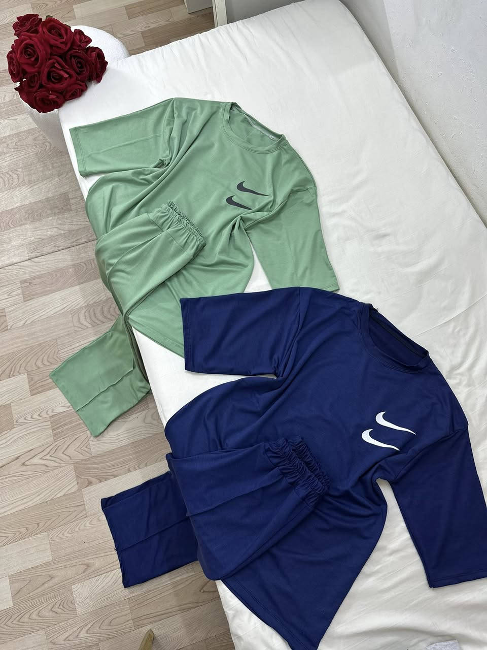 توفر تراك النايك يجنن وقماش ناعم
يرهم البيت والطلعه 
توصيل داخل الكوت والمحافظات


**إذا كنت صاحب هذا الإعلان وتريد حذفه لأي سبب، رجاءا أرسل رسالة إلى الدعم الفني**