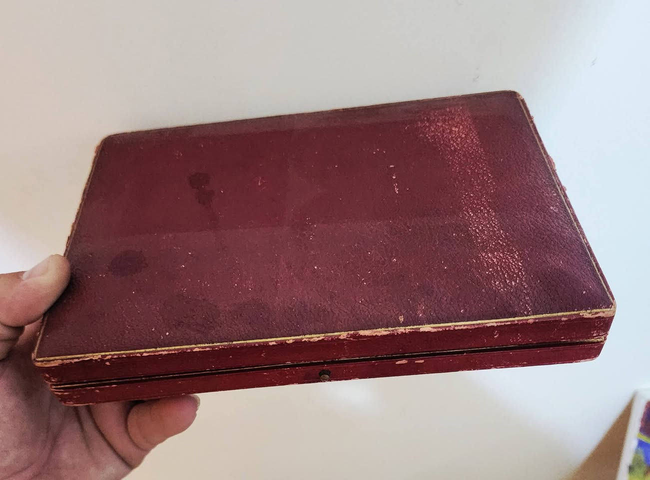 سيت خواشيك جاي فضه بغدادي مينا قديم انتيك الوزن 72.5 غرام سعر الغرام 4$ نهائي موقعنا بغداد الدوره يوجد توصيل ***********
