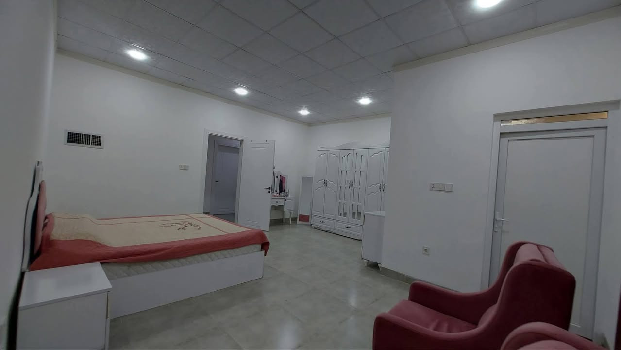 دار للبيع ملاين الاولى مساحه ١٥٠م اومراوس عقار في محافظة أربيل السعرعل الخاص او الاتصال على الارقام التاليه ***********/***********
