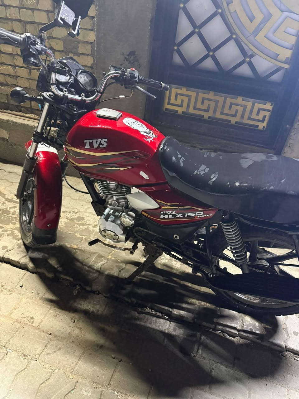 السلام عليكم tvs موديل 22 الدراجه بيها مكينه جديده مال ستوته mtR الاصليه رقم و سنويه الدراجه خير من الله بس متروكه يراد الها شويه ترتيب و اني عندي ضرف و ما الحك سعرها مليون و 300 بيها مجال حك الجيه عنواني التنومه الاكوات


**إذا كنت صاحب هذا الإعلان وتريد حذفه لأي سبب، رجاءا أرسل رسالة إلى الدعم الفني**