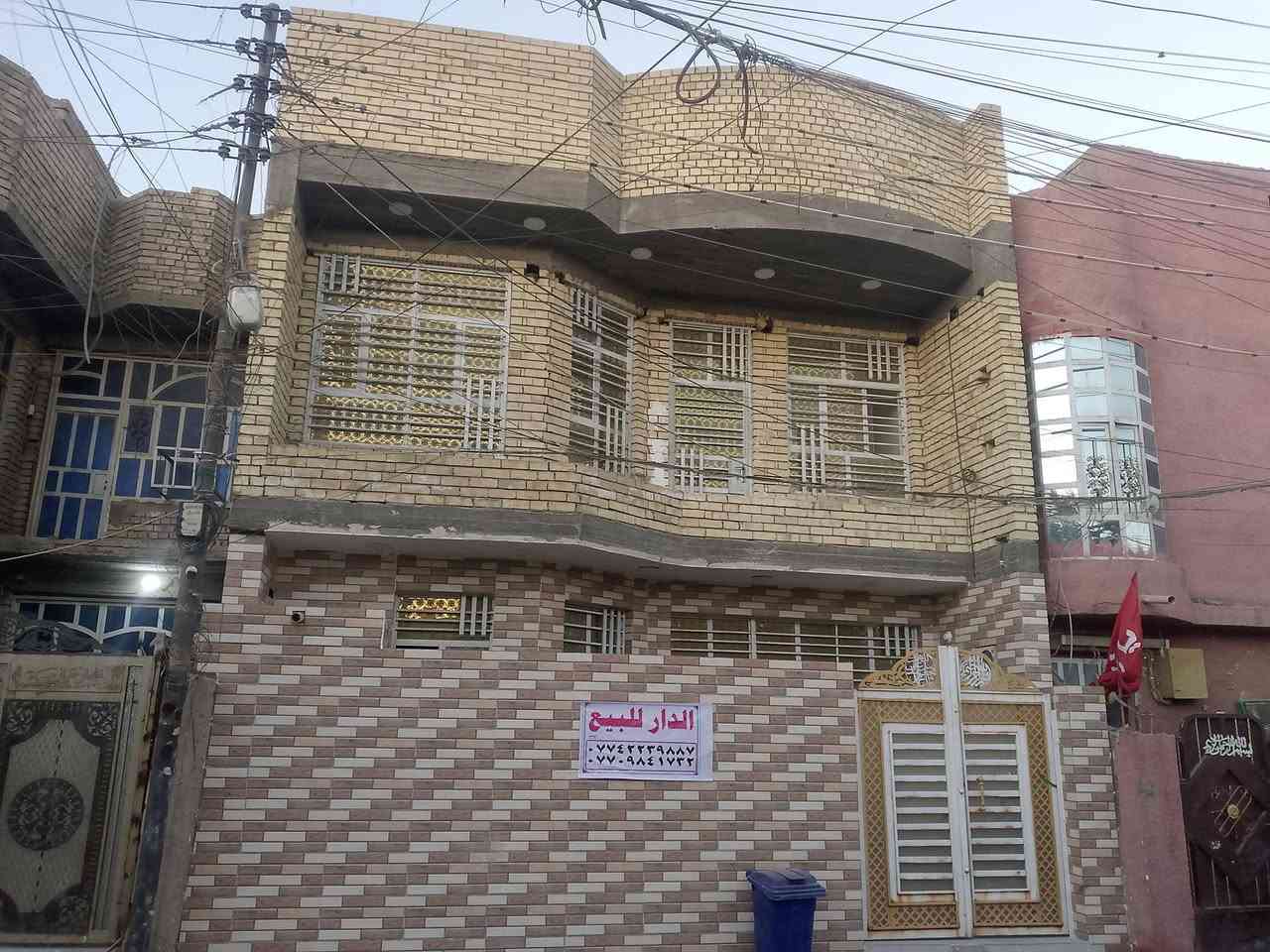 سلام عليكم بيت للبيع الشماعية طابو صرف اول فرع من شارع سعدي المضمد طابقين بناءً حديث
سنة 24 متكون من اربع غرف نوم صحيات بيتونة مطبخ صالة استقبال مساحة 87 نزال 11 واجهة 7500
سعر 120
***********واتساب
