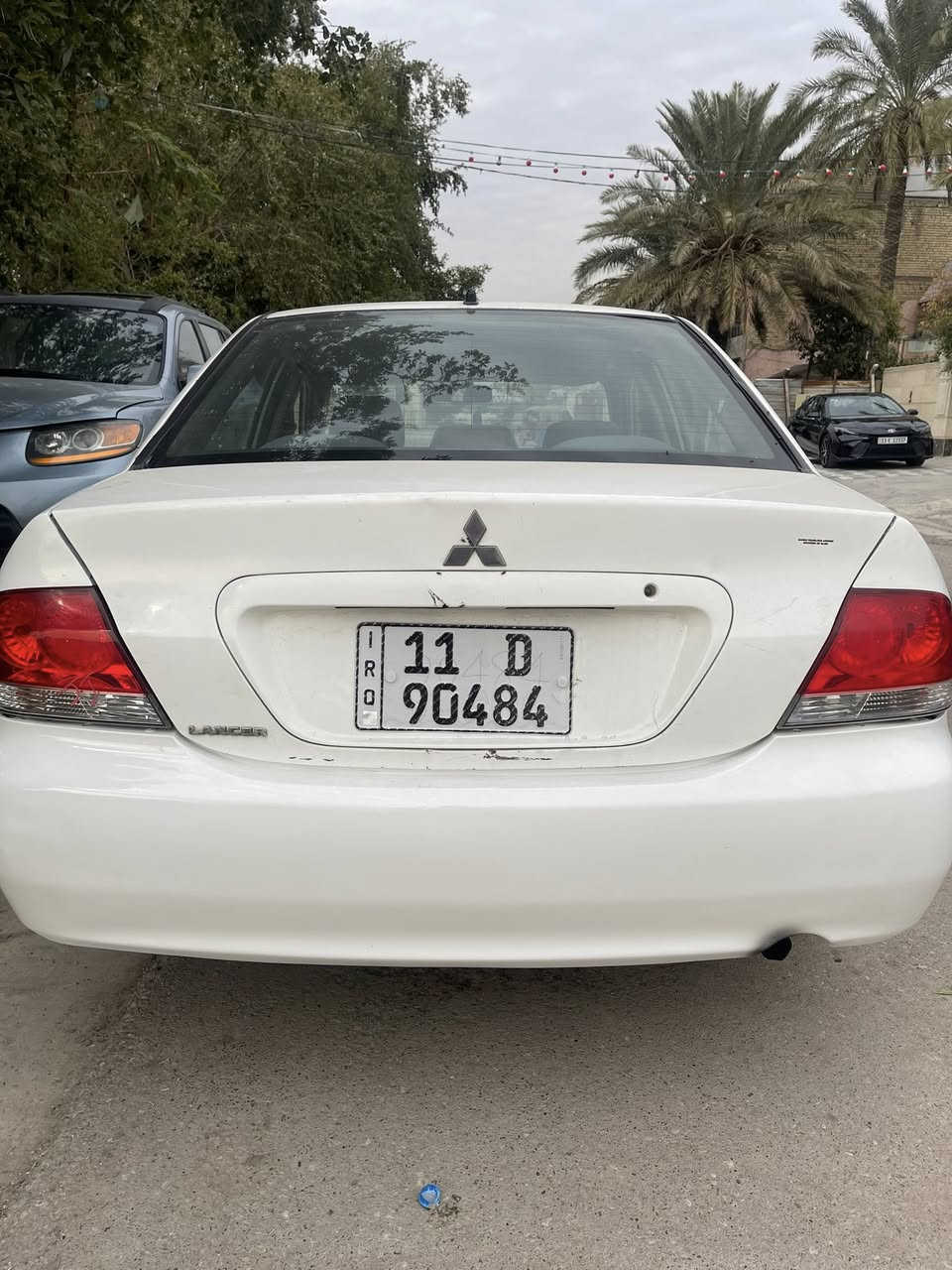 لانسر 2011 رقم بغداد ب اسمي كير اوتماتيك  سياره بيه ٣ قطع صبغ بدون دواخل سياره فقط صبغ سياره مكينه 2000  السعر ب ٧٨ ورقه وبيه مجال ***********
