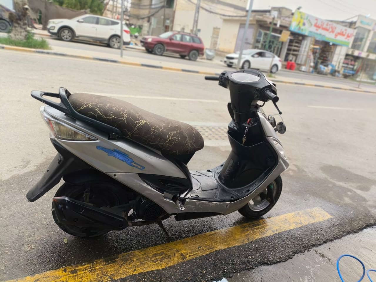 سلام عليكم كانكو للبيع مكينه 150 دراجه كفاله عامه كفرات ختم واحد افحص وين ما يعجبك لا مفتوحه ولا ملف بيها السعر 550 بيها مجال قليل بس للشراي. (***********)
