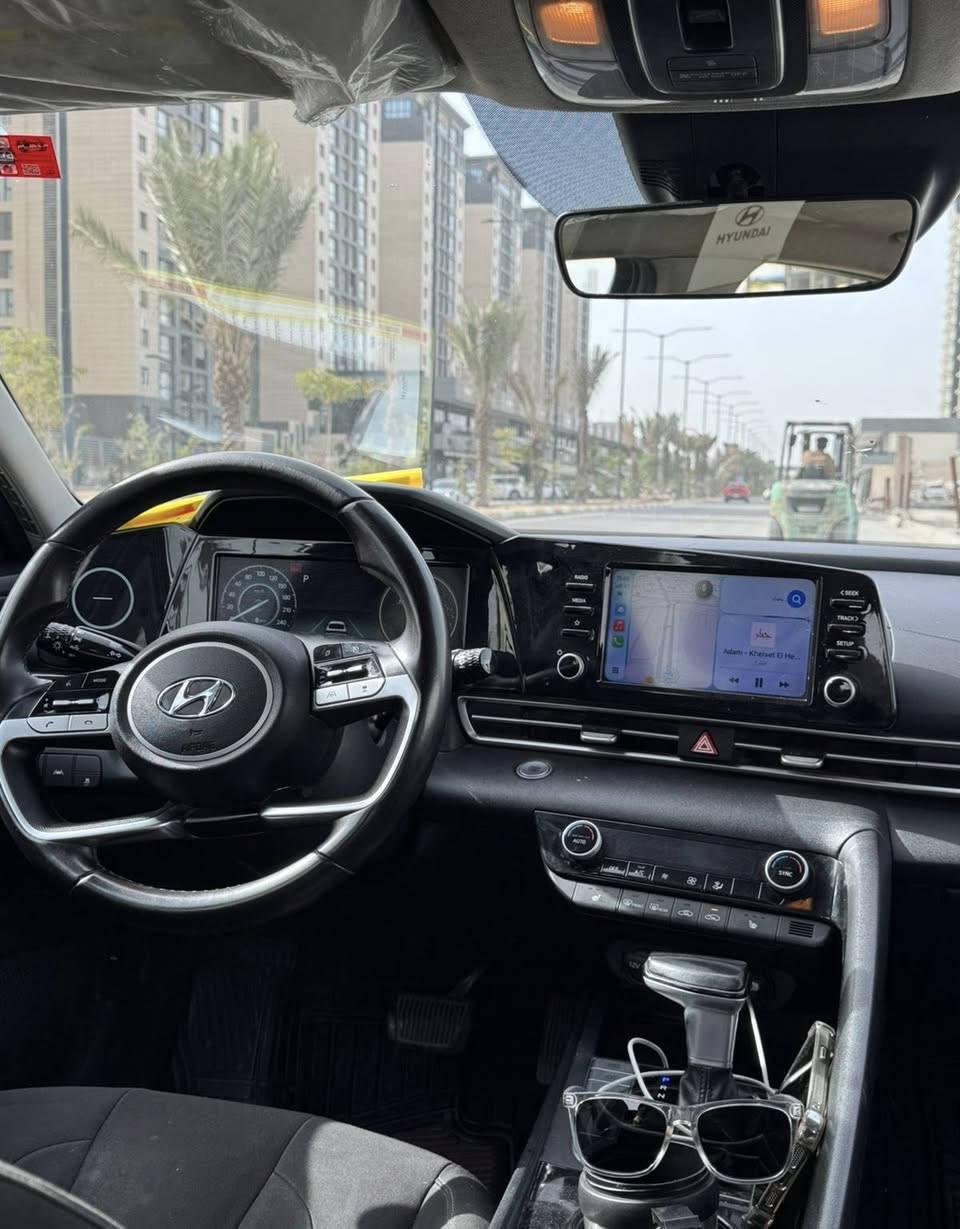 النتره 2021
السياره فول عده الجلد حادث جاملغ اليسره صبغ 
بدون ايرباك 
وجنطه بارد وجاملغ اليمنه ربعه بارد 
السياره خير من الله ماشيه 60 ميل
 صدر كير مكينه كفاله 
عنوان السياره بغداد العامريه
*********** 
السعر 148 وبيها مجال
