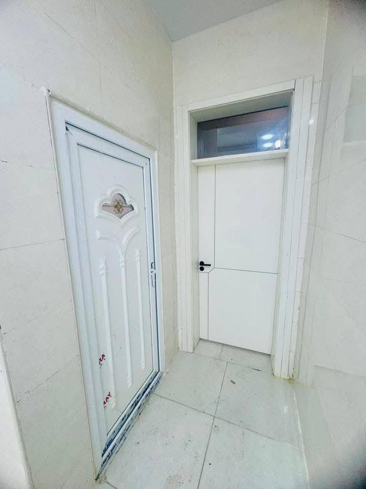 بيت رهن مجمع بيتي 
سعر رهن 15
100متر بناء حديث 🔥
لاستفسار ***********
