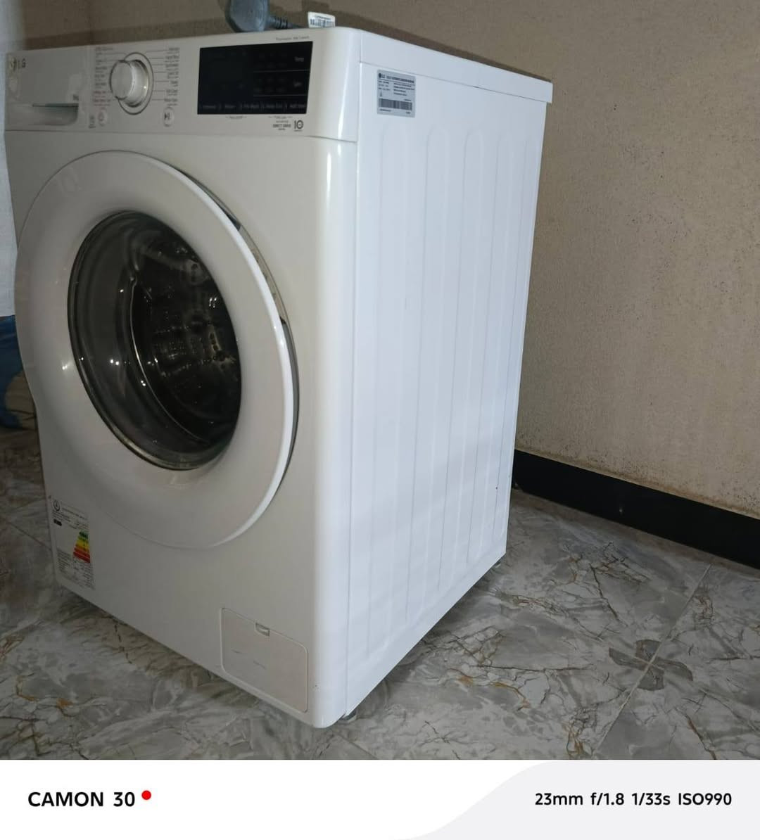 للبيع غساله ايرجي شغاله وما بيها اي شيء جديده مشتغله شيء قليل الرقم ***********
