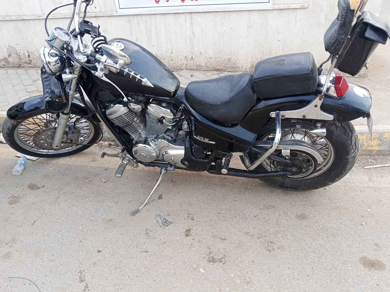 هارلي ستد 400سيسي الدراجه جاهزه من كل شي كهربائية كله شغاله مكينه وضع الشركه اوراق سكنر اخون ترفون كلهن بدون مكاني صويره السعر خاص للتواصل ***********.
