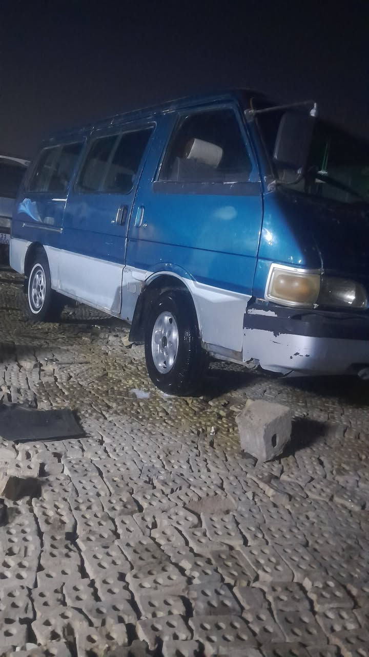 كيا بستا 94مكينه وكيروكسن مكفول شواصي مكفولات رقم بغداد انكليزي بسمي السعر 38وبيهه مجال للإستفسار ***********
