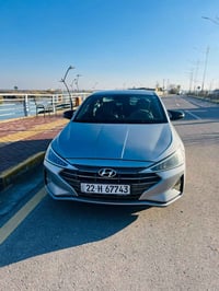 النترا 2020 ماشية 67   رادار امامي وجانبي  تحكمات ستيرن صفحتين  محرك 2...