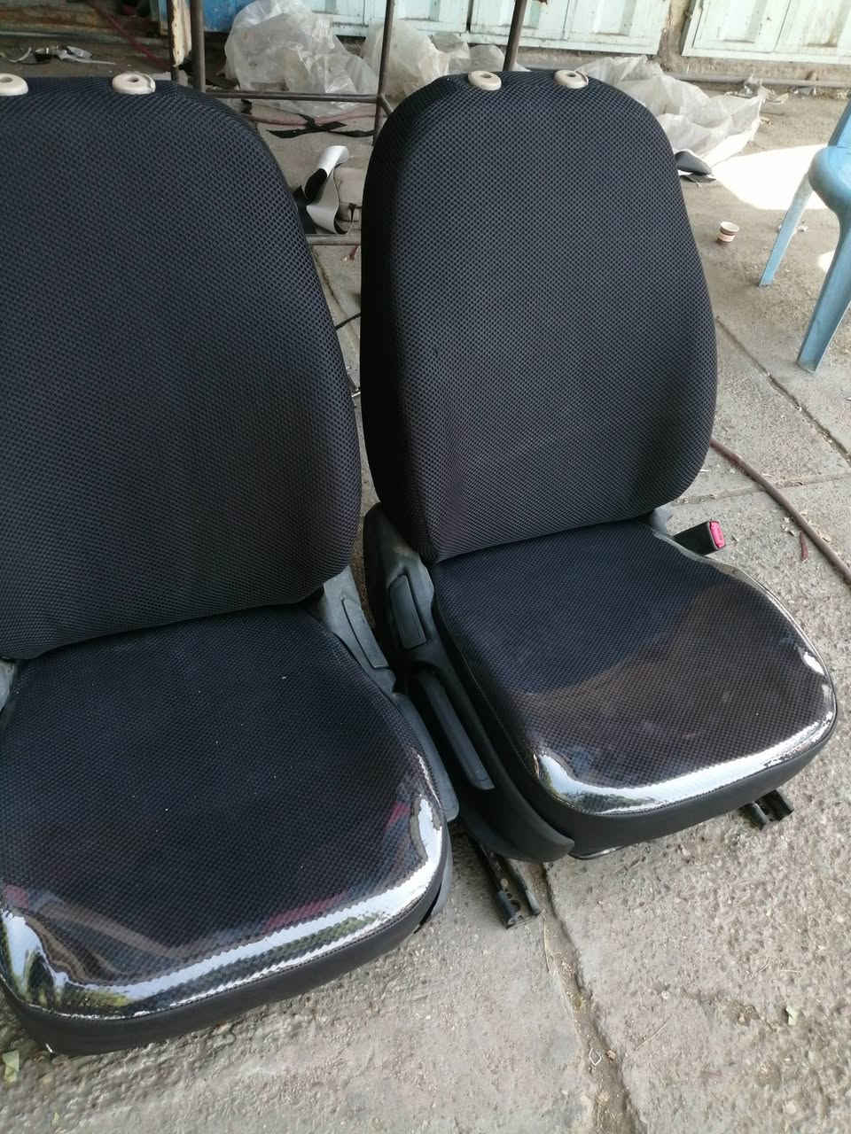 ١٥٠  ألف فقط اكرر ١٥٠  فقط كشنات زائد ارضيه مواد وعمل برغي ما تجيب نحله زائد مقاعد كنتارا نايلون كيج ٤٠ زائد أرضيه ثخين شرط فووووووول دوشمة الامير كاظميه شارع النواب بعد مكتب اليعقوبي بفرع *********** يوجد واتس اب
