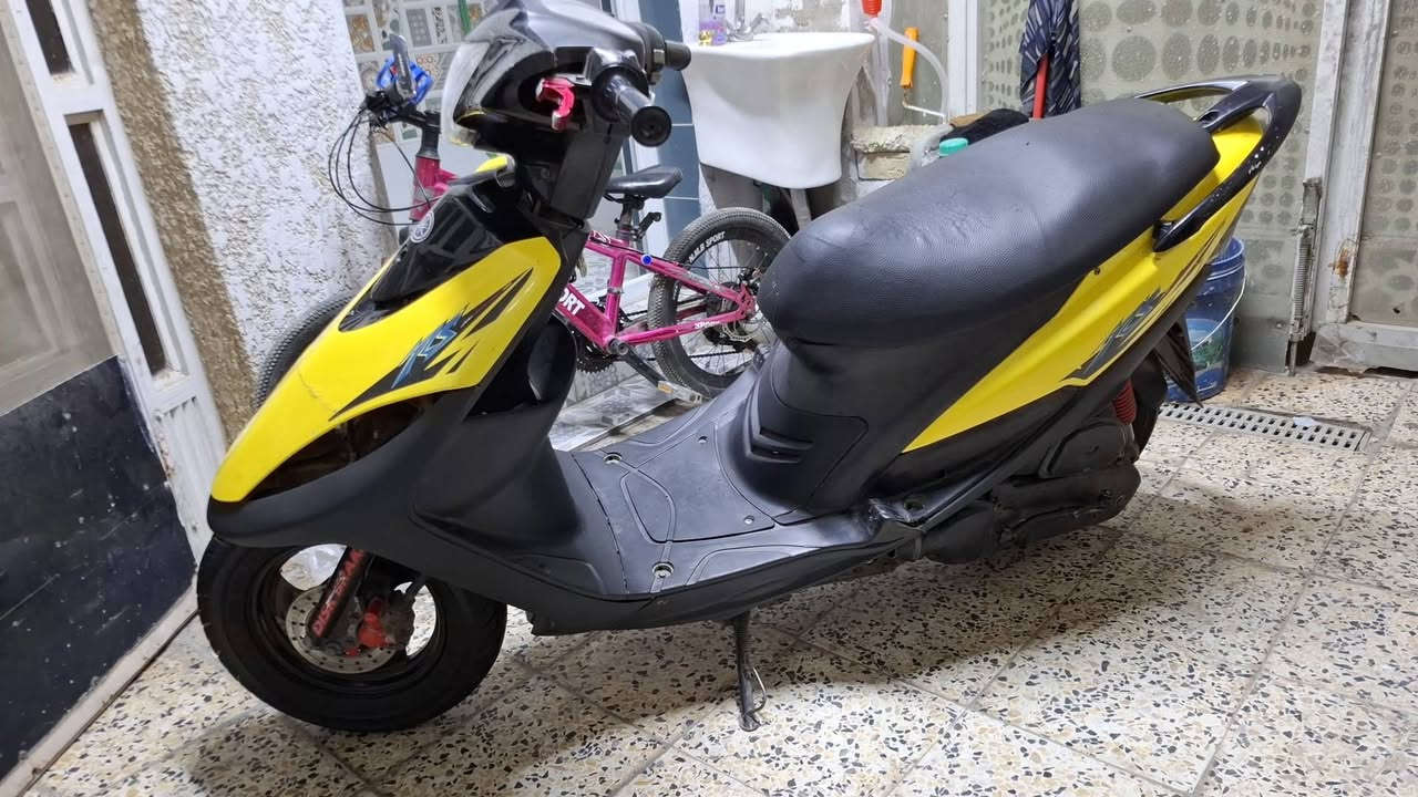 ماكس عدله شلعه ومعدل السعر 550 وبيها مجال المكان الشعب شارع عدن ***********
