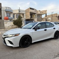 للبيع فقط بدون مراوس كامري وارد امريكي 2018 رقم بغداد فئة XSE فول فول ...